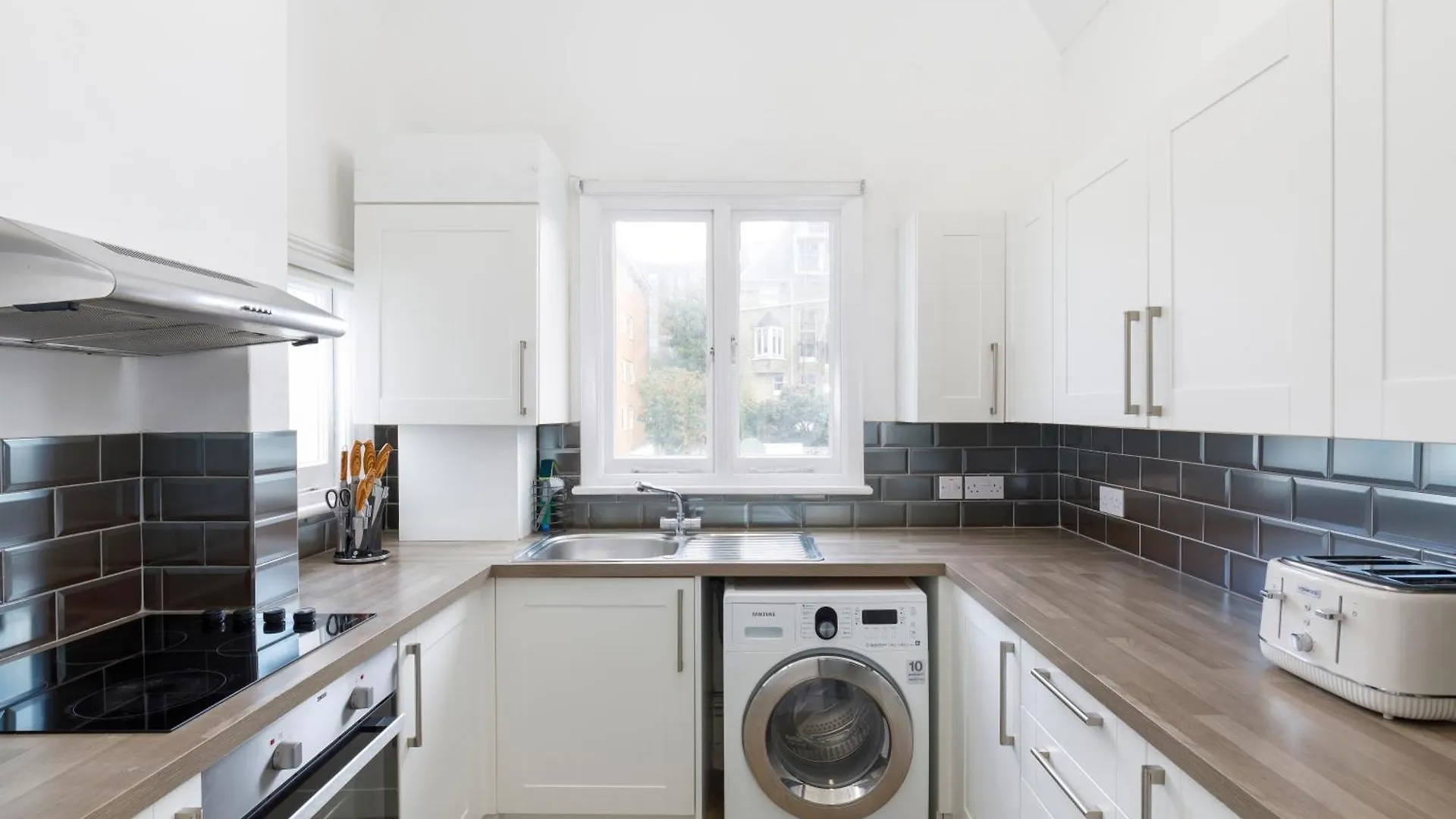 Lovely, Modern & Spacious 1-Bed Flat Central Hove 0*, Brighton United Kingdom